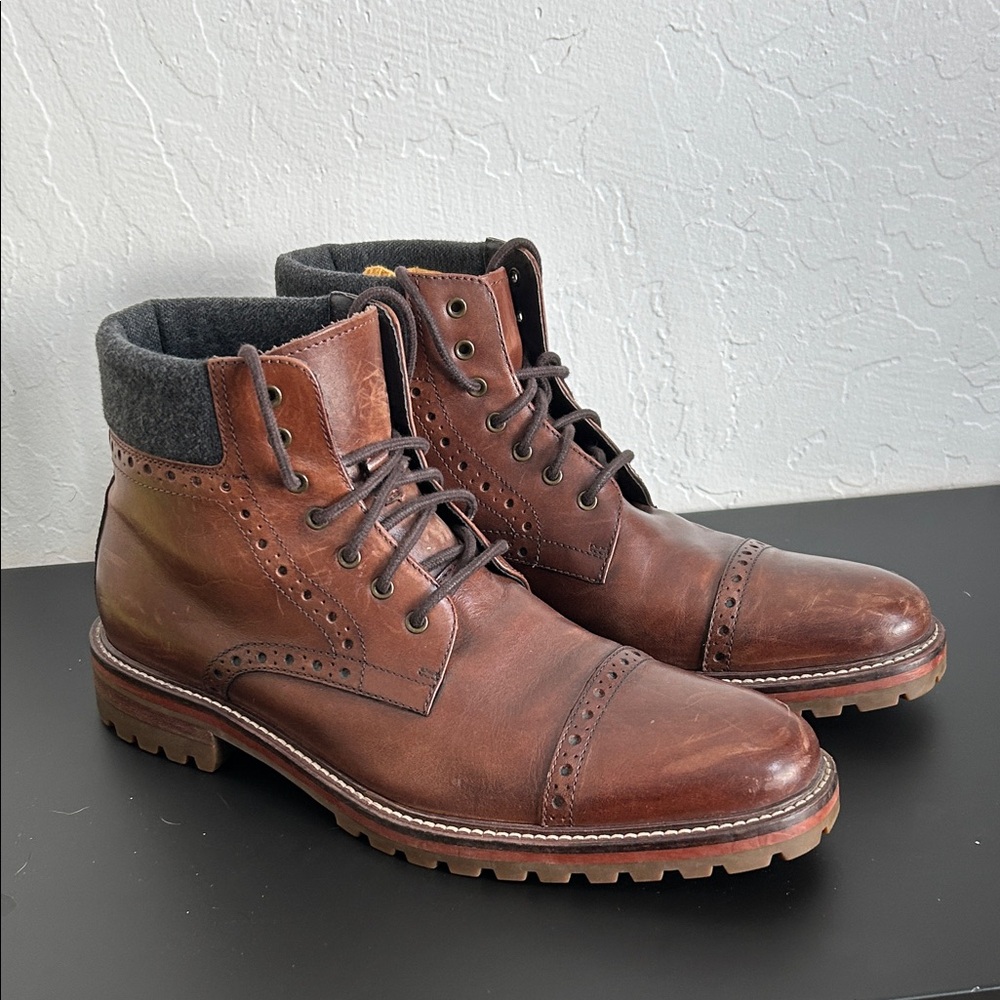 Johnston & Murphy Brown Leather Cap-Toe Brogue Lace-Up Boots
